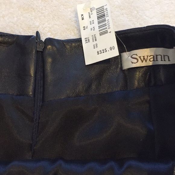 Black genuine leather skirt - Picture 8 of 8